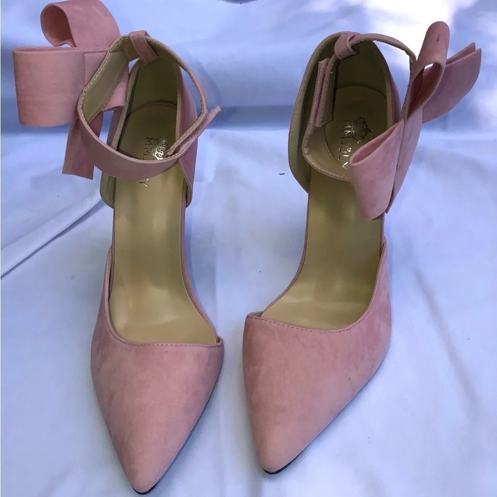 MM July, size 42, size 11 pink 4.5 inch heels, velvet like material. Bow strap - Picture 8 of 16